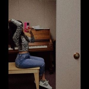 Meet your Posher, Jenny